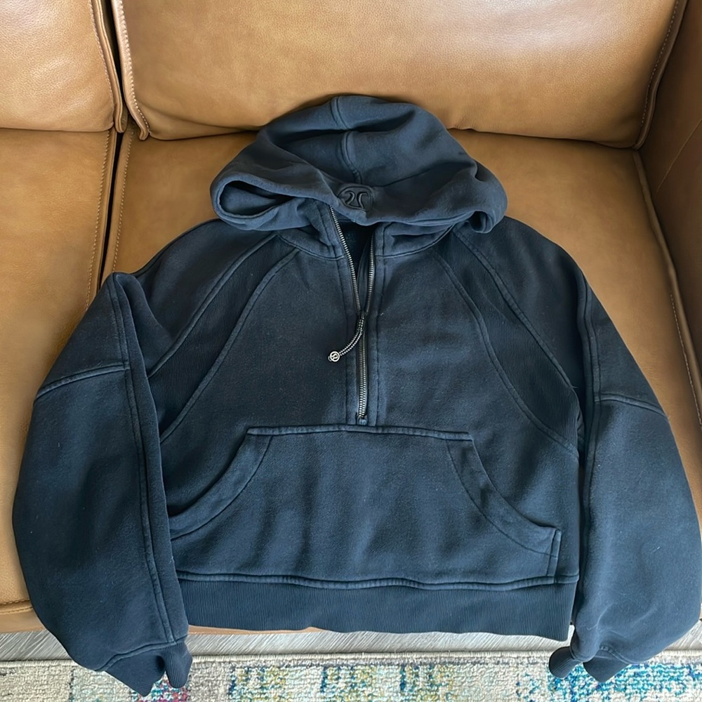 Lululemon oversized scuba half zip xs/s excellent condition